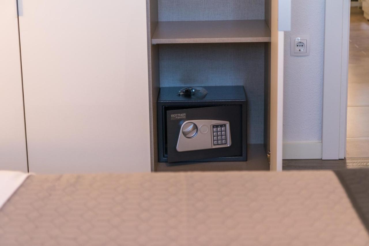 New Apartment Near Sea With 3 Bedrooms And 2 Bathrooms พูลา ภายนอก รูปภาพ
